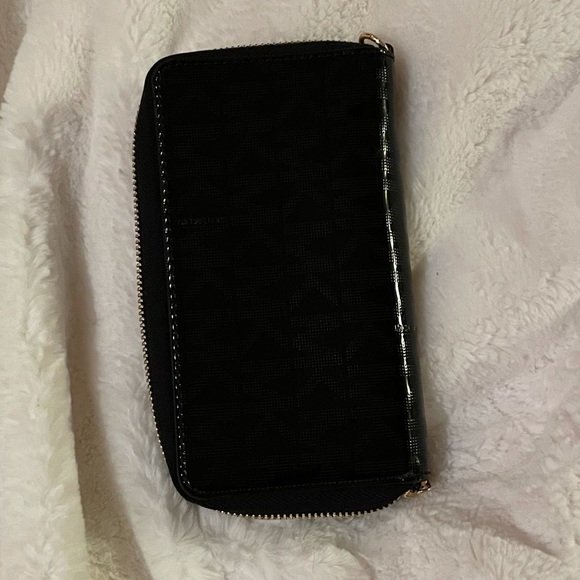 Black and Gold MK Wallet - Picture 3 of 6